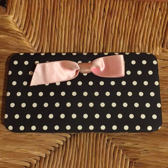 Fun little clutch! - Picture 1 of 4